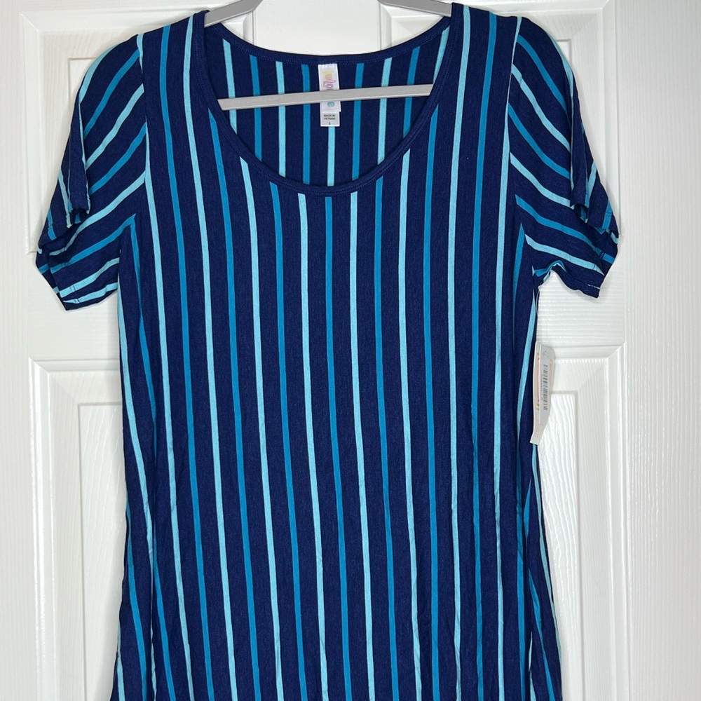 LuLaRoe Classic T Size Small NWT